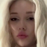 аделаид стювер Голая