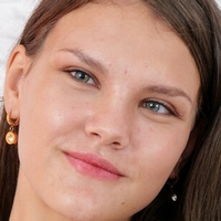 Адрианна Бабин Голая