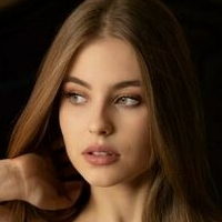 Алисинэдалтлэнд Голая