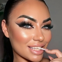 Алина Кастро Голая