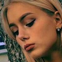 Алкнввт Голая