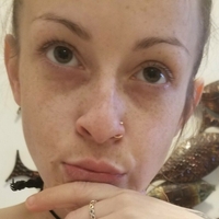 аллирайи Голая