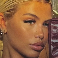 Альва Анджелина Голая