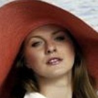 Ана Сакич Голая