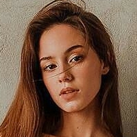 Анджелина Ромашка Голая