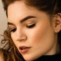Аниела Крас Голая