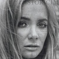 Анна Гаэль Голая