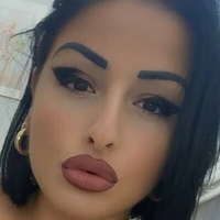 Анна Пузоне Голая