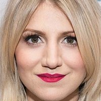 Анналей Ашфорд Голая