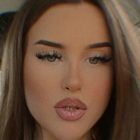 Беатрикс Голая