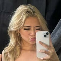 Лучшие девушки с кривыми сиськами Голая