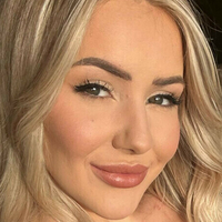 боннибраунбейби Голая