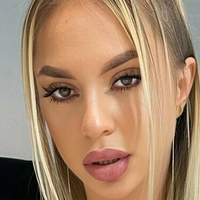 Банни Сноу Голая