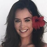 Кейтлин Клемменс Голая