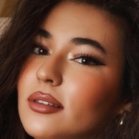 Каролина Резенде Голая