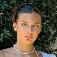 Катарина Коста Голая