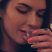 Челси Шефер Голая