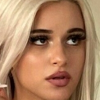 Шайенн Ауэрт Голая