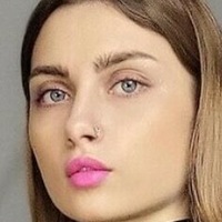Кос Нелли Голая