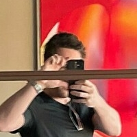 дзинья Голая