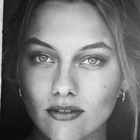 Элла Кернкамп Голая