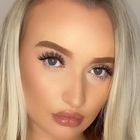 Элла Риоззи Голая