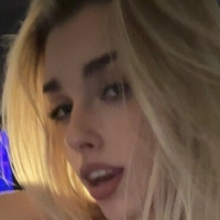 Элла Лоу Голая