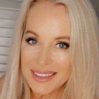 Ellehotmom Голая