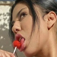 Эмили Миллерс Голая