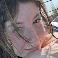 Эммарю Голая