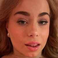 Эмиисабелла Голая