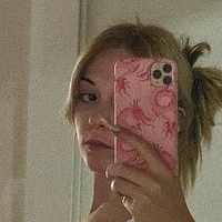 Езги Касапчопур Голая