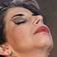 фенисемоделла Голая