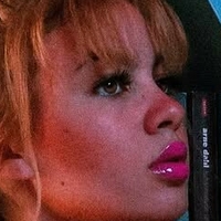 Финнишгерлреактс Голая