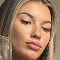 Фиона Мэй Голая