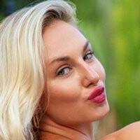 Галло Тейлор Голая