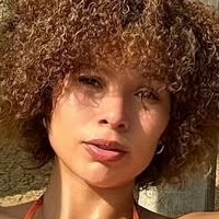 Гисселита Марадиага Голая