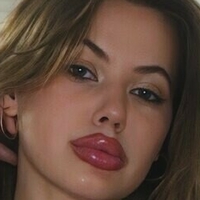 Хотненси6 Голая