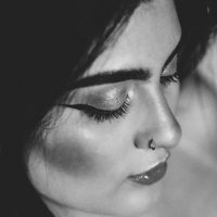 Айрис Бейкер Голая