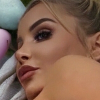 Изабелла Мандити Тимея Голая