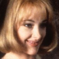 Джоан Кьюсак Голая