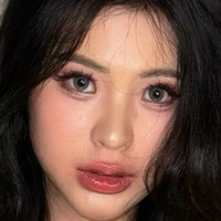 Жоселин Голая