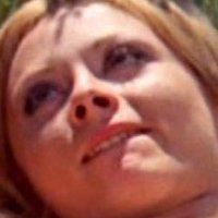 Жозиан Танзилли Голая