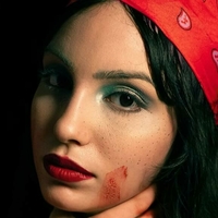 Джулигик Голая