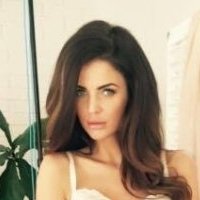 Юстина Павлика Голая
