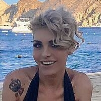 Карла Каррильо Голая