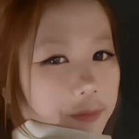 Kitiyawisatwisai Голая