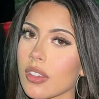 лейлании.райт Голая