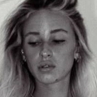 Леони Вайзе Голая