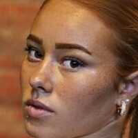 Леобалис Голая